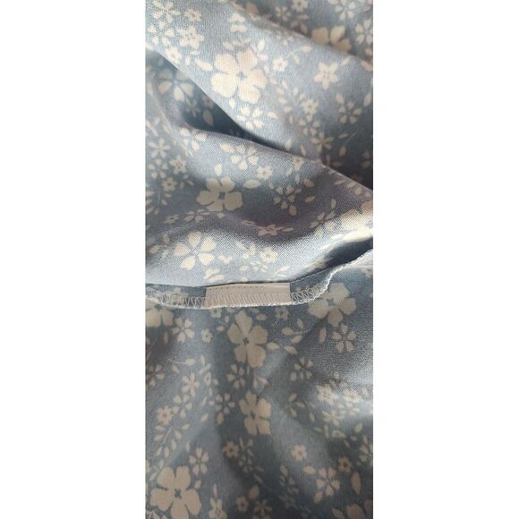 Bloomchic Floral Tunic Top Flutter Sleeve Lightweight Blouse Size 16 - Picture 7 of 8